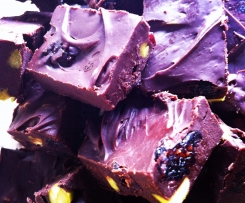Decadent Festive Fudge: Dark Chocolate, Pistachio & Cranberry