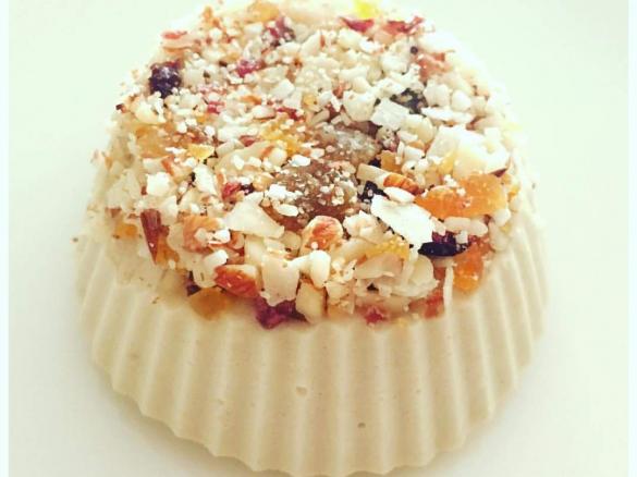 Cashew Cream Cheese Cake