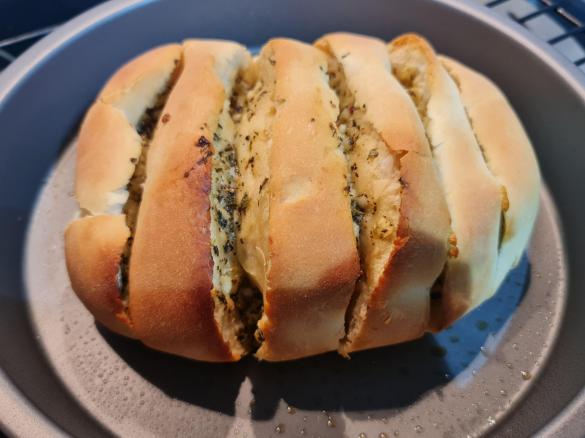 Quick garlic bread for two!