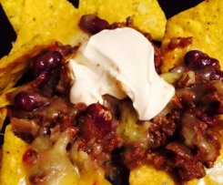 QUICK AND EASY BEEF NACHOS