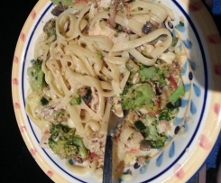 Creamy chicken pasta 