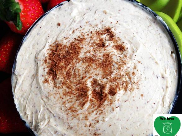 Arwen's Cinnamon & Vanilla Cream Cheese Dip