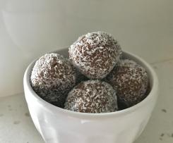 3 Ingredient Super Easy Sweet Chocolate Coconut Bliss Balls