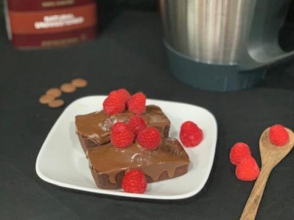 PERFECTLY CHOCOLATE CAKE/CUPCAKE