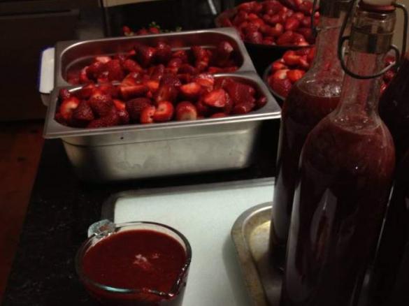 Strawberry Sauce