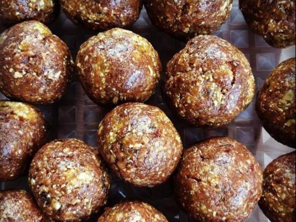 Nutella Fruit Protein Balls