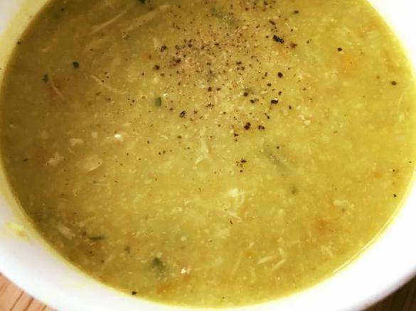 Nourishing Chicken and Cauliflower Soup