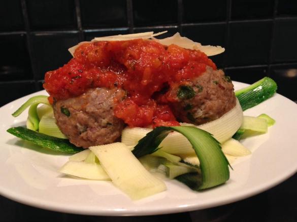Meatballs in Tomato & Onion Gravy with Zucchini "pasta"