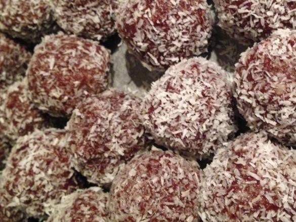 Macadamia Bliss Balls