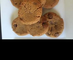 Healthy Peanut Butter Chocolate Chip Cookies