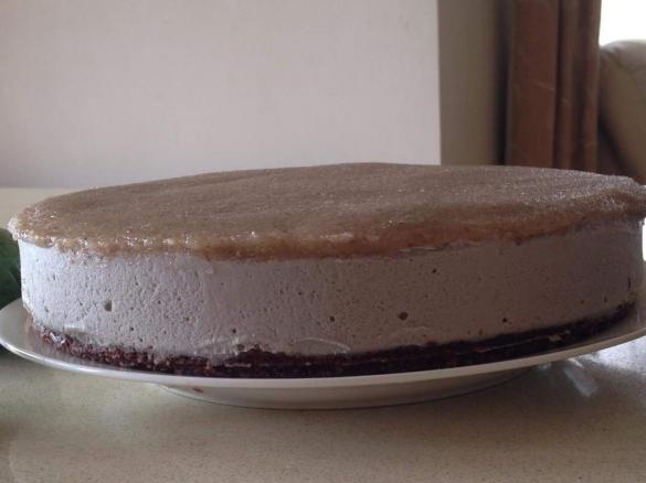 Raw Feijoa Ginger Cheesecake (Vegan)