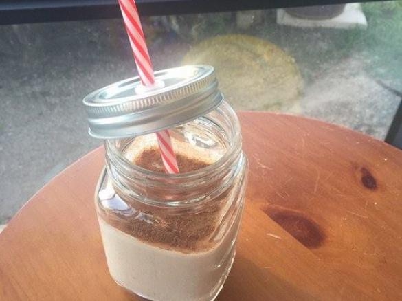 Macadamia and Banana Smoothie - Adapted from Pete Evans Family Favourites