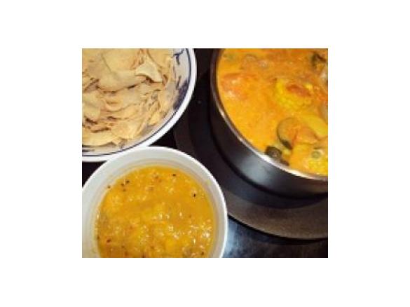 Fragrant Vegetable Curry with Mango Chutney