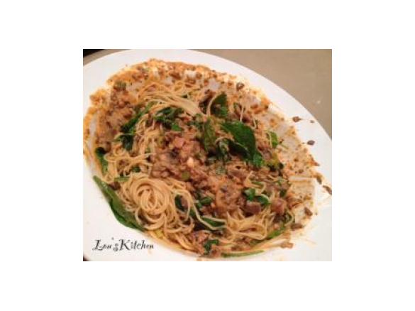 Creamy tomato mushroom spaghetti