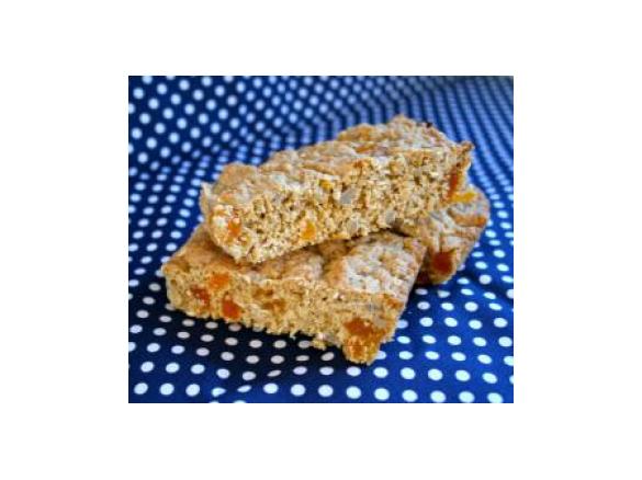Healthy Oat & Apricot Slice