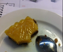 Mango tart with date and walnut crust