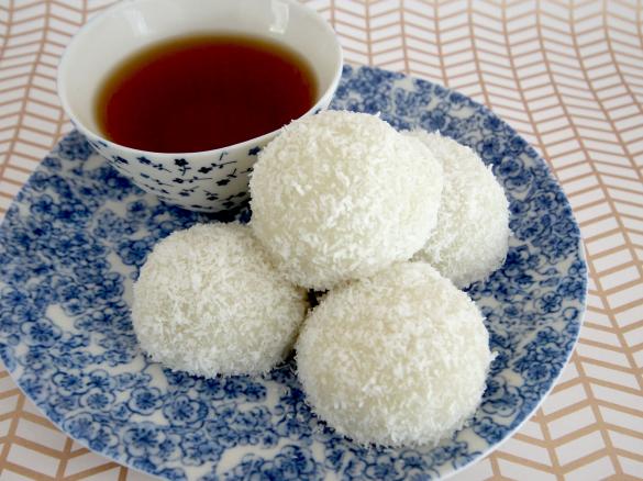 Nuomici - Chinese Coconut rice Balls