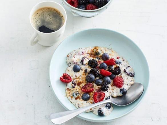 Low-carb porridge with berries (English translation of official Cookidoo recipe in German)