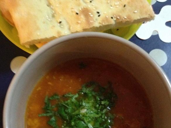 Tomato & Chickpea Soup with Turkish Bread