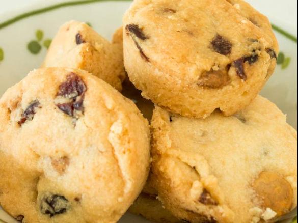 Christmas Shortbread with White Choc Chip and Cranberries