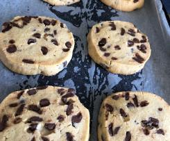 Cafe Style Choc Chips Cookies