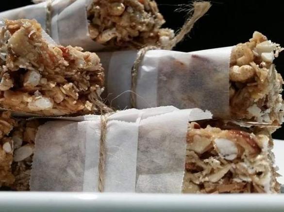 All Natural Honey & Oat Nut Bars