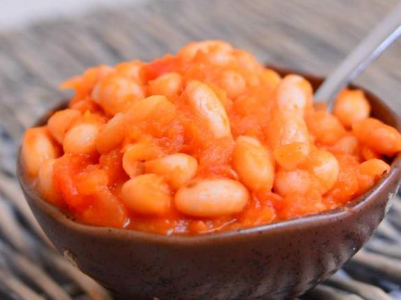 Slow Cooked Baked Beans