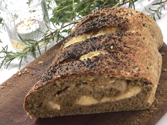 Three cheese scroll - Hulk Bread