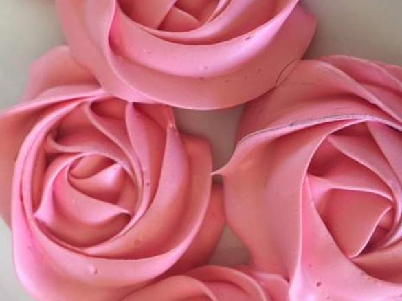 Swiss Meringue Buttercream