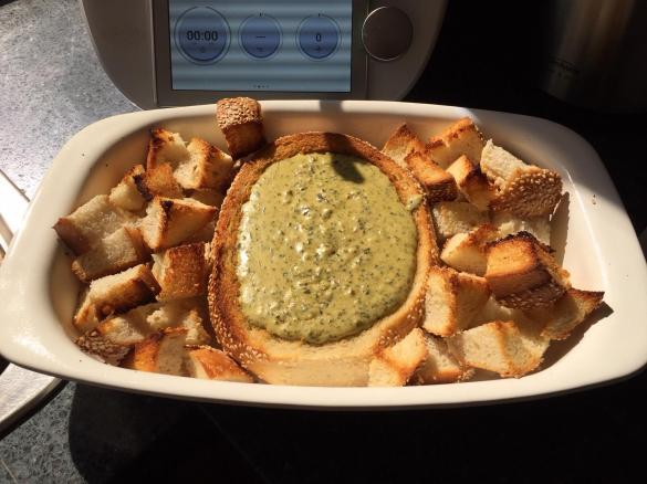 Spinach and Bacon Cob Loaf Dip