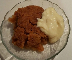 Apple crumble pudding