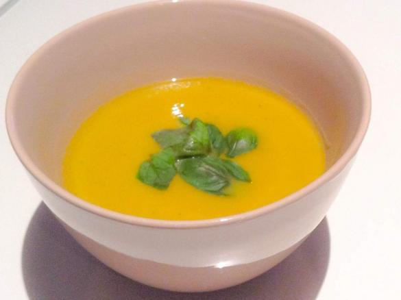 Michelle Bridges 12WBT Asparagus and Sweet Potato Soup