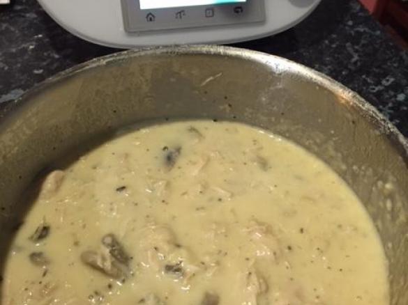 Chicken in Cream mushroom sauce