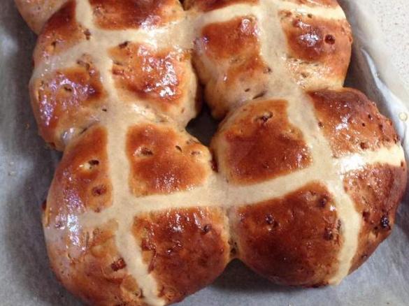 Apricot and White Chocolate Hot Cross Buns