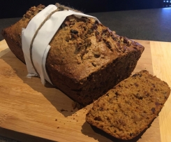 Spiced date loaf