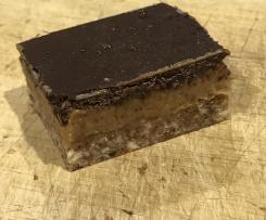 Raw Caramel Slice