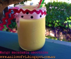 Mango Macadamia Smoothie
