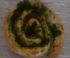 Quinoa scrolls with spring onion, baby spinach, sun dried tomato and marinated goats feta 