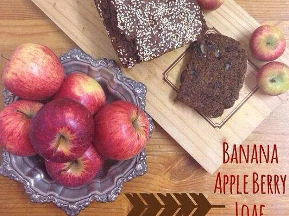 Banana Apple Berry Loaf (Egg Free) 