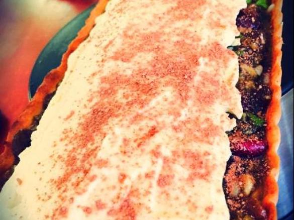 Fruit Mince Tart with White Chocolate Cream