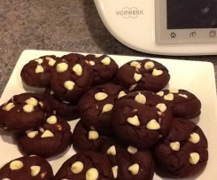 Red Velvet & White Chocolate Chip Cookies