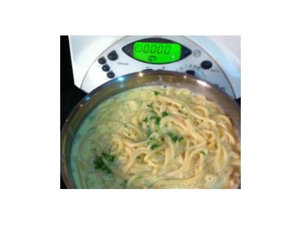 Creamy Bacon and Mushroom Spaghetti