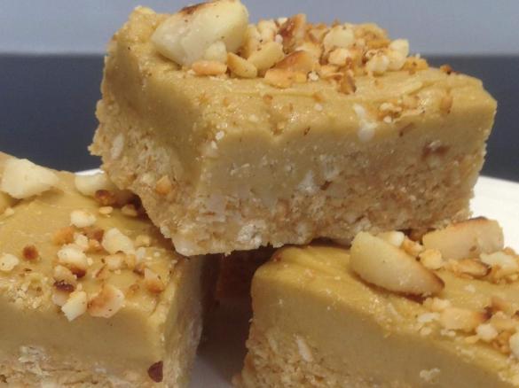 Ginger Macadamia Slice