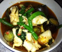 Thai Squid curry soup