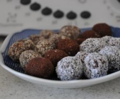 Fruit and Nut Chocolate Balls 