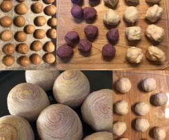 Swirl Layered Mooncake