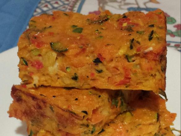Carrot, Zucchini & Capsicum Slice