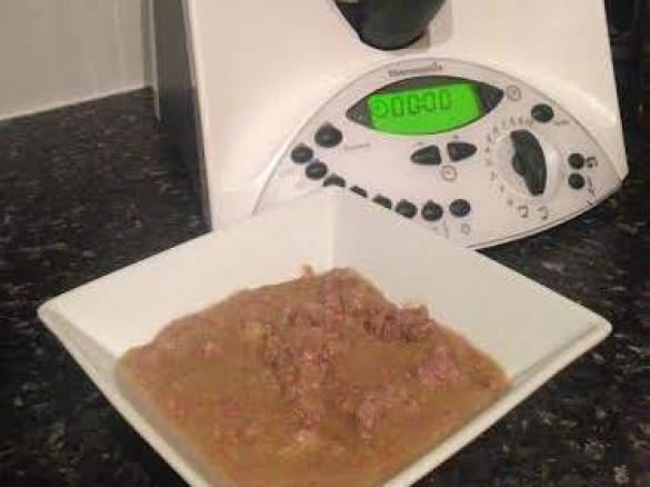 Chunky Beef Bacon and Potato Soup