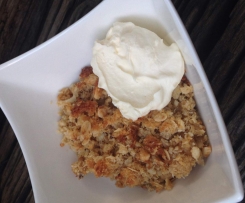 Apple and Rhubarb Crumble 
