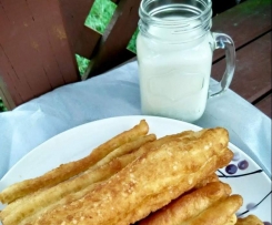 Chinese Breadstick with Soy bean drink